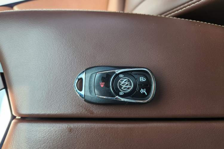 Used Buick Envision 2018 28T Four-Wheel Drive Elite Version