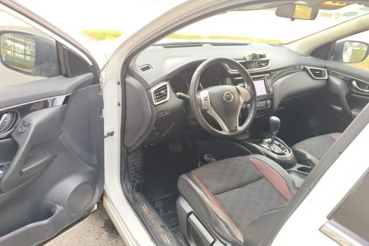 Used Nissan Qashqai 2017 2.0L CVT Smart Enjoyment Version China VI Standard
