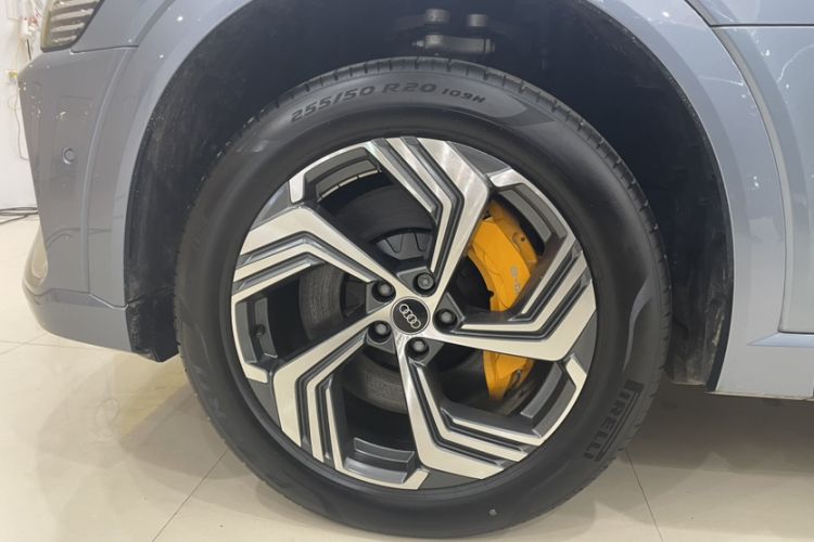 Used Audi e-tron 2021 50 quattro Prestige Edition
