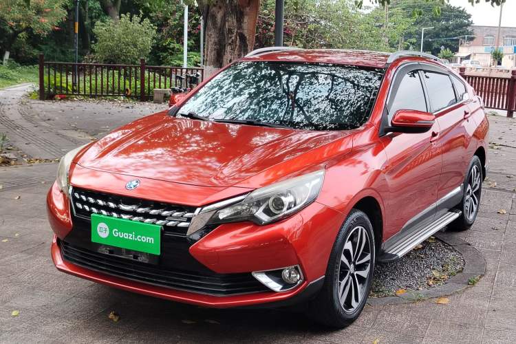 Used Venucia T90 2017 2.0L CVT Fashion Edition