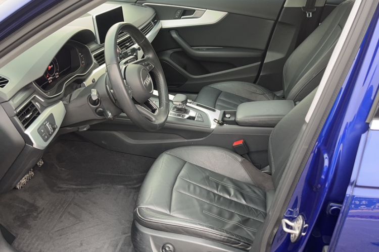 Used Audi A4L 2019 40 TFSI Fashion Edition China VI Emission Standard
