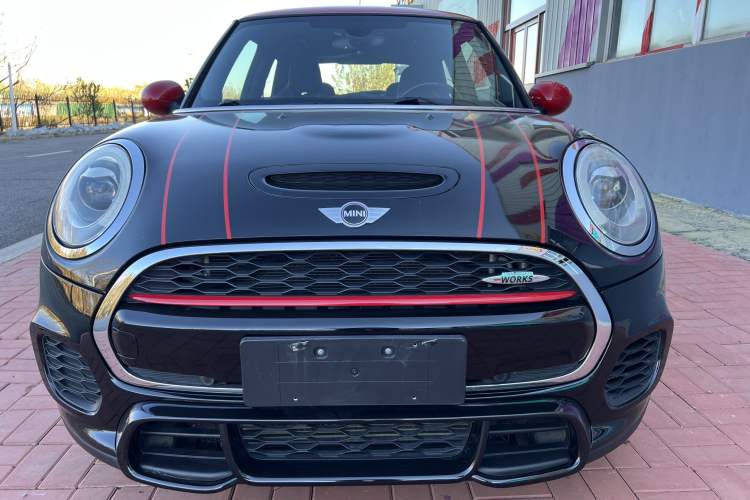 Used MINI JCW 2015 2.0T JOHN COOPER WORKS
