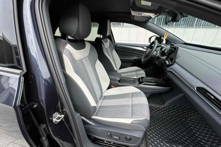 Used Volkswagen ID.4 CROZZ 2024 Pure Edition Limited Edition