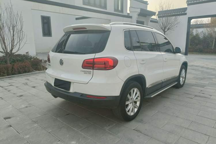Used Volkswagen Tiguan L 2017 300TSI Automatic Two-Wheel Drive Silk Road Luxury Edition
