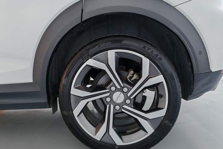 Used Lynk & Co 06 2023 Remix 1.5T Dynamic Halo
