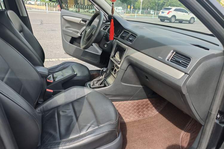 Used Volkswagen Lavida 2013 Restyled Classic 1.6L Automatic Comfort Edition