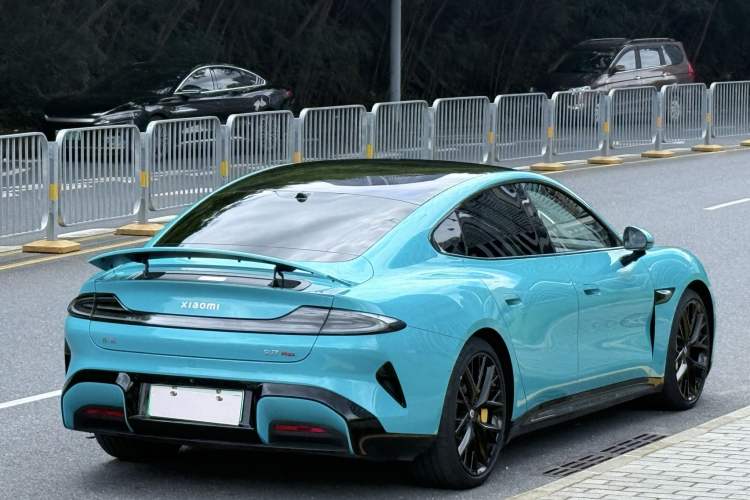 Used Xiaomi Auto SU7 2024 Four-Wheel Drive Ultra-Long Range Advanced Intelligent Driving Max Edition