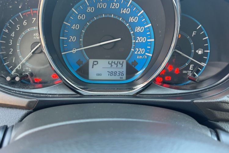 Used Toyota YARiS L Zhi Xuan 2014 1.3E Automatic Charm Edition
