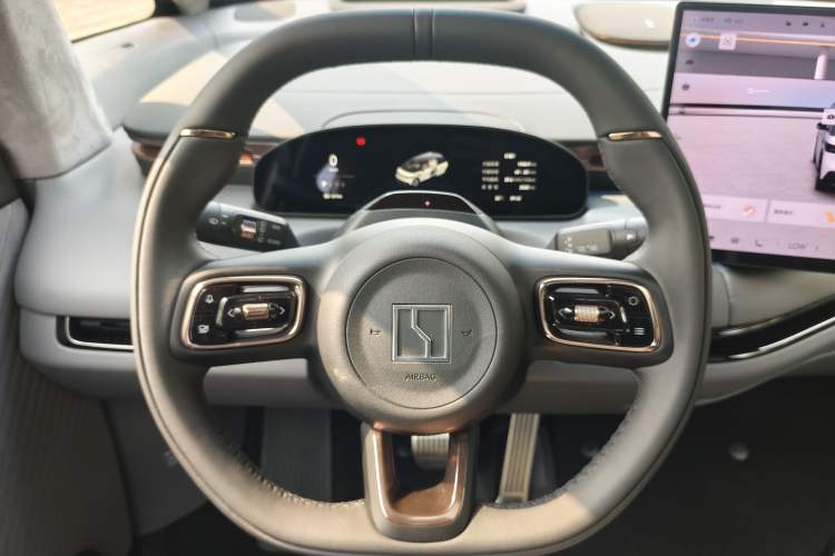 Used Zeekr MIX 2025 Intelligent Driving Version Interior 4