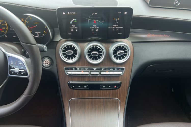 Used Mercedes-Benz GLC 2021 GLC 300 L 4MATIC Dynamic Model
