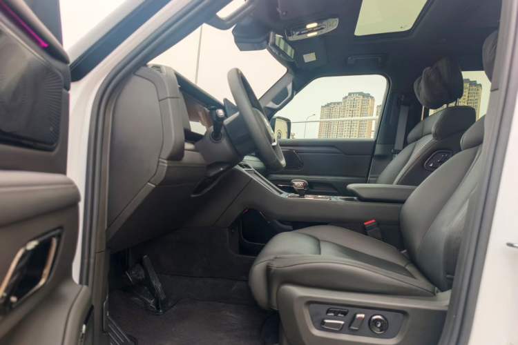 Used Polestones 01 2023 All-Purpose 7-Seater Version
