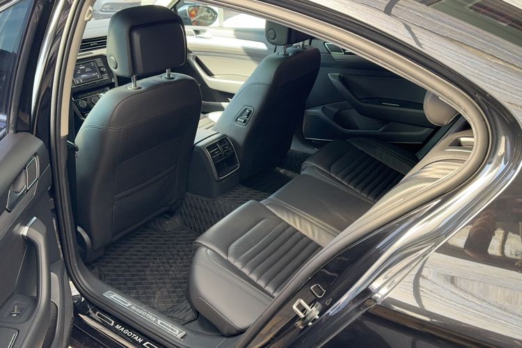 Used Volkswagen Magotan 2019 330TSI DSG Leading Edition China V Standard