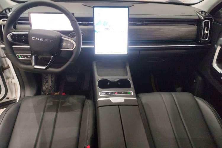 Used Chery Tiggo 7 C-DM 2025 1.5T 120KM Luxury Trim