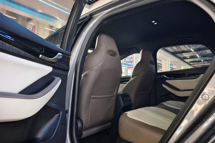 Used BYD Qin PLUS 2024 HONOR Edition DM-i 55KM Leading Model