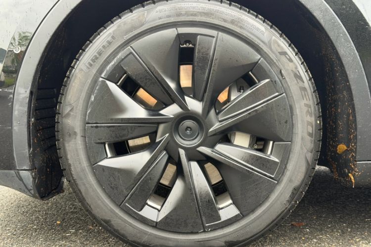 Used Tesla Model Y 2022 Rear-Wheel-Drive Version
