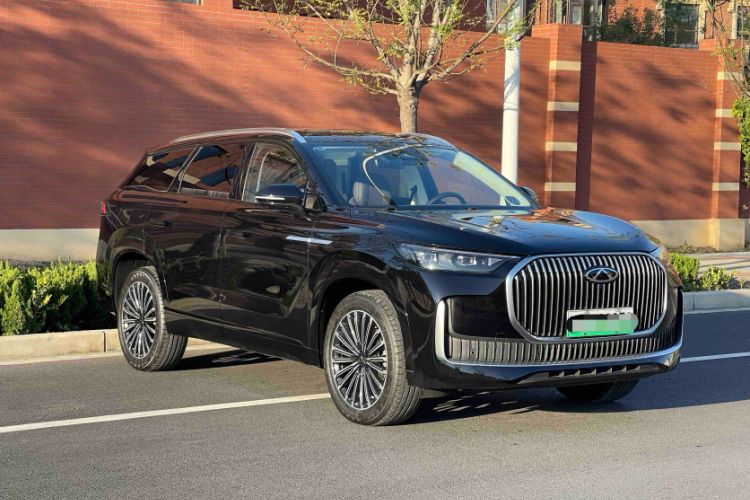 Used Chery Tiggo 9 C-DM 2025 1.5T 106KM Ultra-Comfort Version 7 Seats Lithium Iron Phosphate
