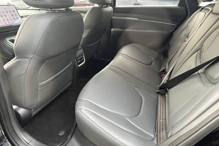 Used XPeng MONA M03 2024 620 with Ultra-Long Range Interior 3