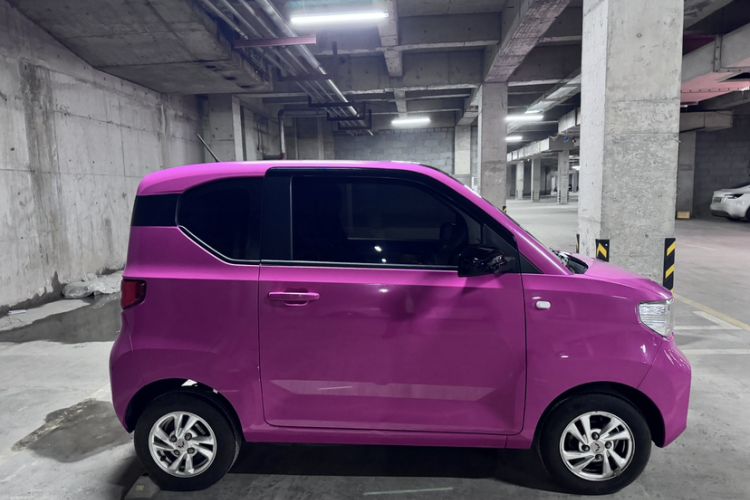 Used Wuling Hongguang MINIEV 2020 Freedom Version Lithium Iron Phosphate Exterior 5