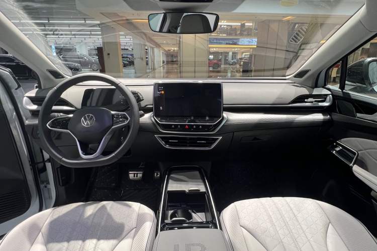 Used Volkswagen ID.6 X 2023 Upgraded Version Kinetic All-Wheel Drive Edition