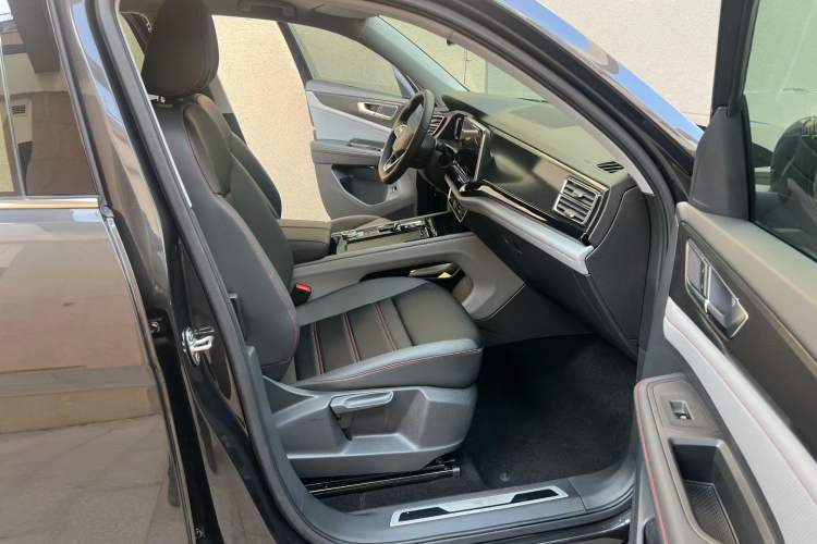 Used Volkswagen Teramont X 2022 380TSI Four-Wheel Drive Luxury Edition Interior 4