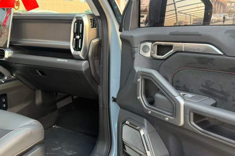 Used JETOUR Traveler 2023 2.0T All-Wheel-Drive CrossPRO
