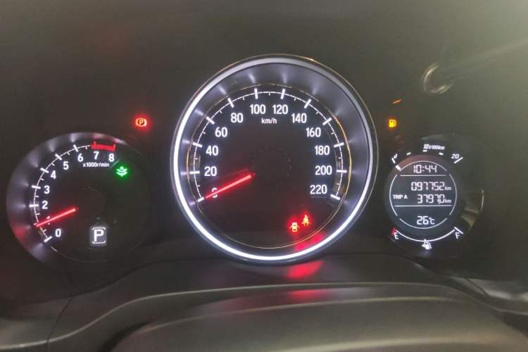 Used Honda XR-V 2017 1.5L LXi CVT Classic Edition Odometer Close Up