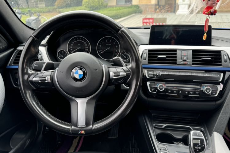 Used BMW 3 Series 2018 320i M Sport Package
