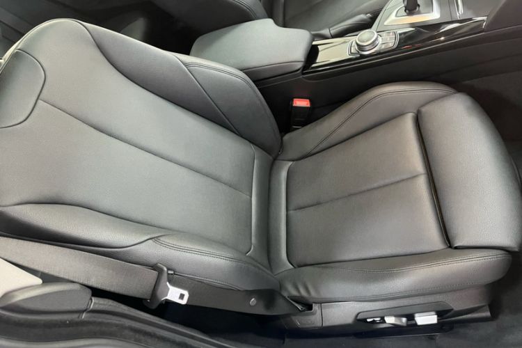 Used BMW 3 Series GT 2019 320i Sport Edition
