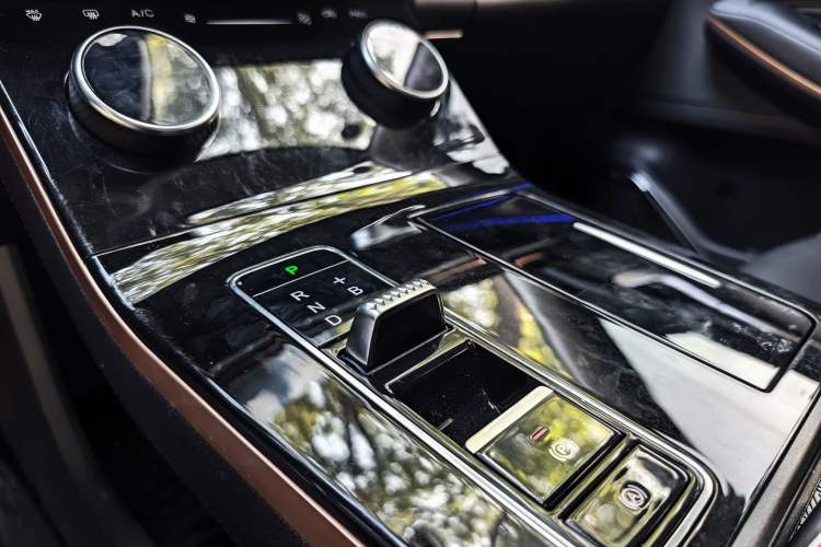 Used EXEED Zhuifeng C-DM 2022 1.5 TCI-DHT 105 km "Chengfeng Qi" Edition