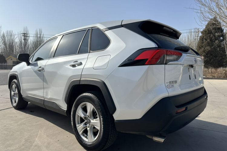 Used Toyota RAV4 2022 2.0L CVT Two-Wheel Drive Urban Edition