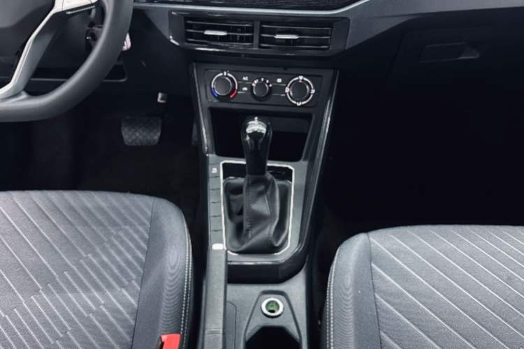 Used Volkswagen Lavida 2023 New Rui 1.5L Automatic New Yi Edition