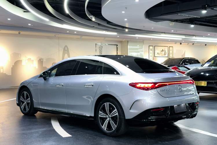 Used Mercedes-Benz EQE 2022 350 Luxury Edition