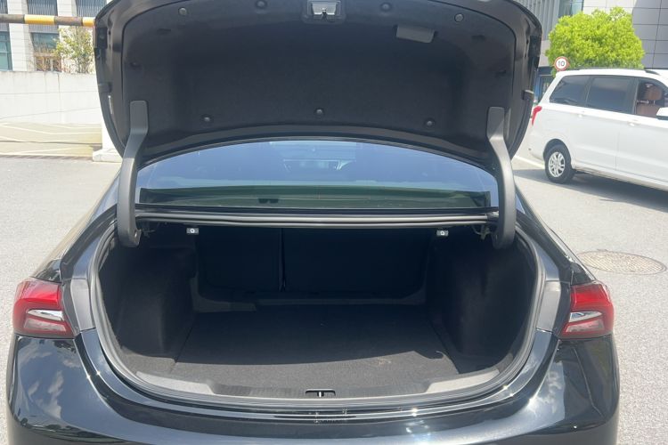 Used Buick LaCrosse 2019 28T Luxury Version