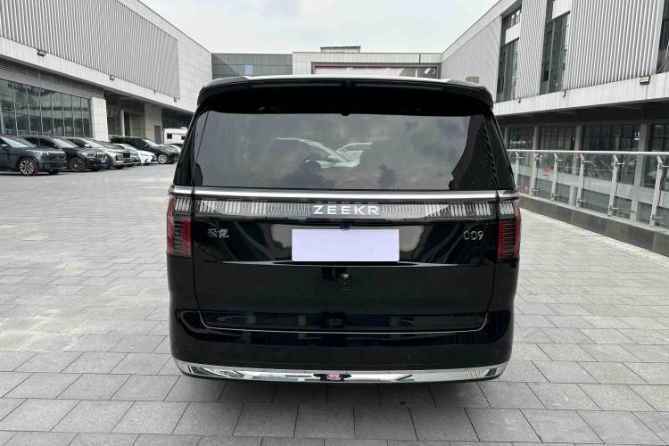 Used Zeekr 009 2024 7-Seater Walk-Through Version Four-Wheel Drive 108 kWh Exterior 5