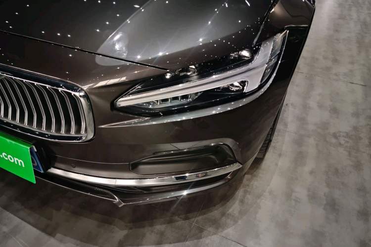 Used Volvo S90 2023 B5 Zhiyuan Luxury Edition