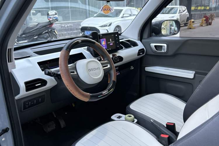 Used Geely Galaxy Panda 2024 200km Panda Kart
