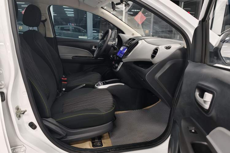 Used CHANGAN Benni E-Star 2021 National Edition Xin Yue Version Lithium Iron Phosphate (31.18 kWh) Interior 4