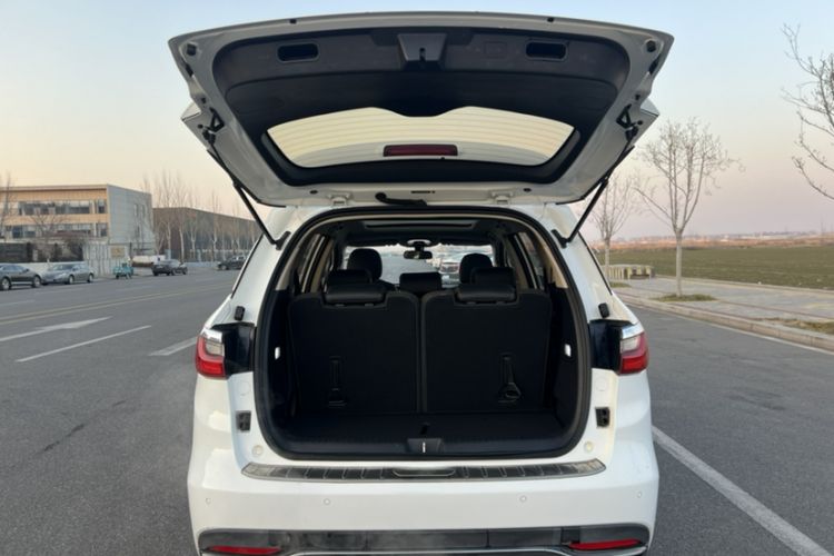 Used BYD Song MAX 2017 1.5T Automatic Smart Connect Elite 7-Seater