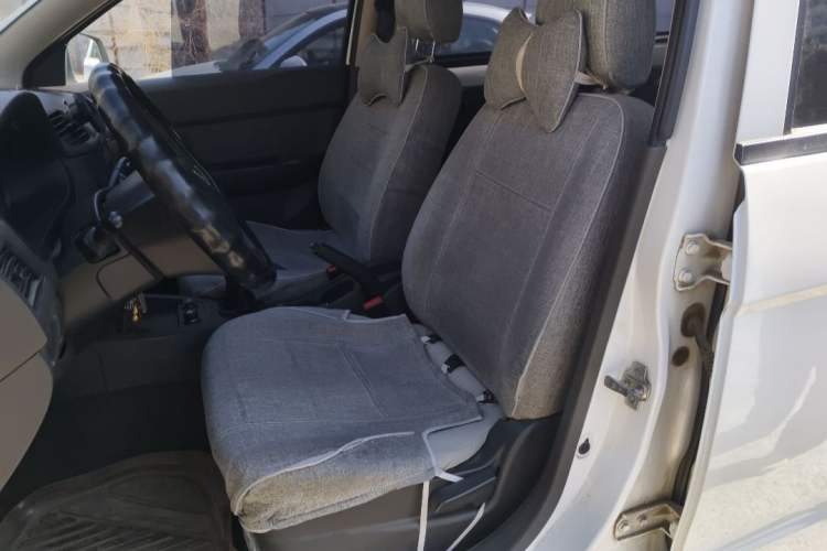 Used Wuling Hongguang 2015 1.5L S Basic Version China V Standard