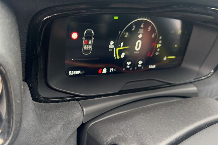 Used Lynk & Co 03 2019 03+ 2.0TD Automatic Wind-Chasing Edition Odometer Close Up