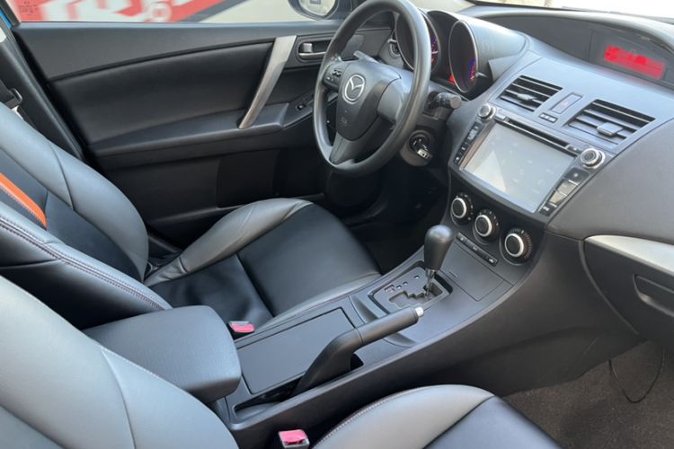 Used Mazda Mazda 3 2013 Hatchback 1.6L Automatic Elite Model
