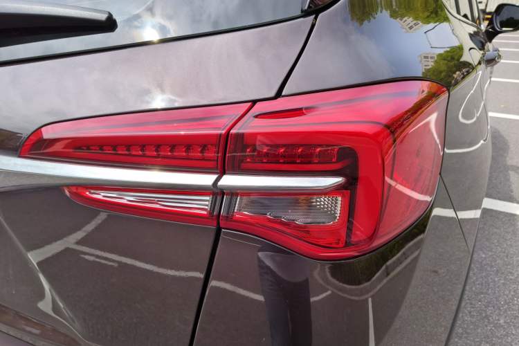 Used Buick Envision 2020 20T Two-Wheel Drive Leading Version