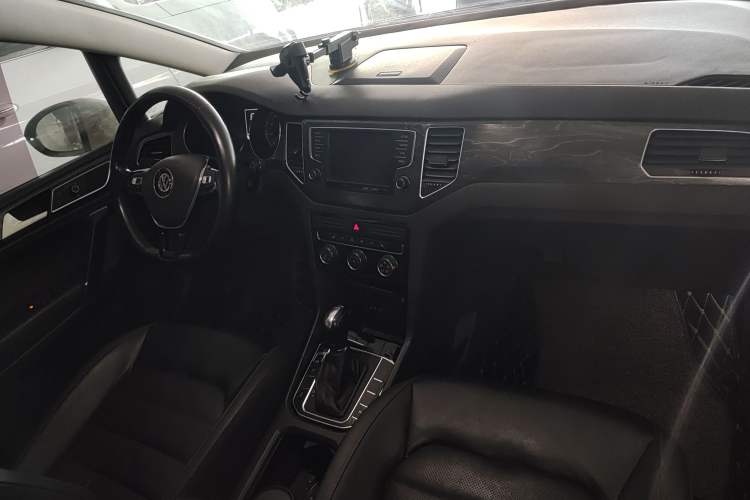 Used Volkswagen Golf Sportsvan 2016 280TSI Automatic Luxury Model