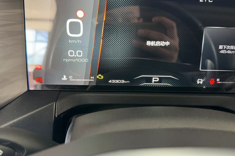 Used Tank 300 2021 Off-Road Edition 2.0T Conqueror Odometer Close Up