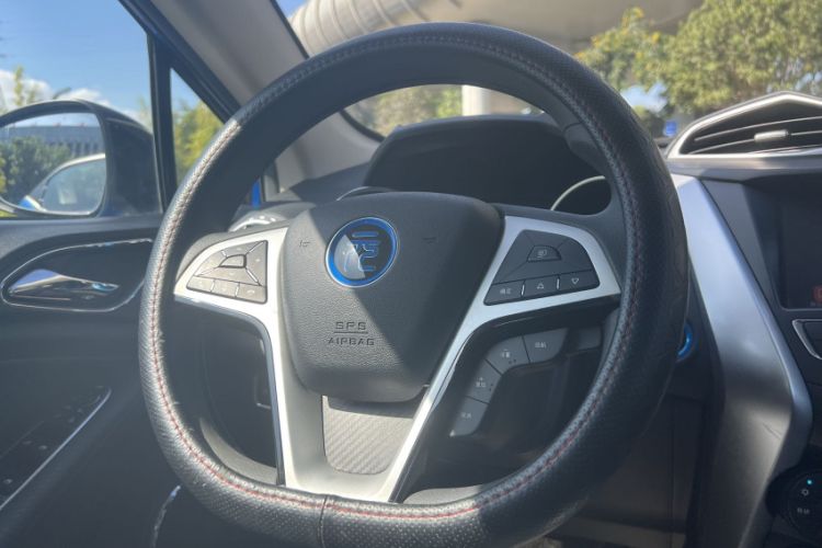 Used BYD Yuan New Energy 2018 EV360 Smart Connect Cool Edition Interior 6