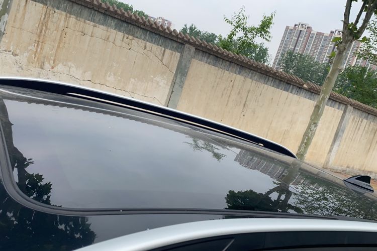 Used Zotye T700 2017 1.8T Dual-Clutch Prestige Model Roof