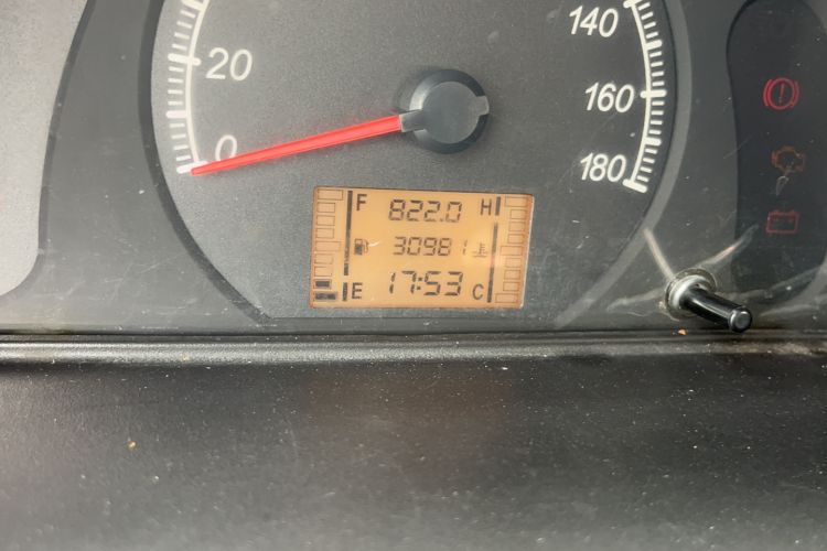 Used Wuling Zhiguang 2015 1.2L Practical LS-I Model
