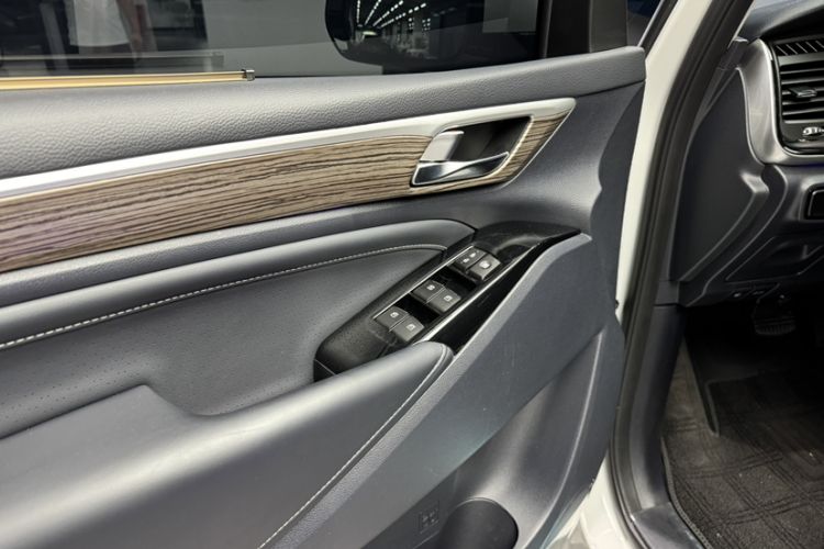 Used GAC Trumpchi M8 2021 Lingxiu Series 390T Deluxe Edition