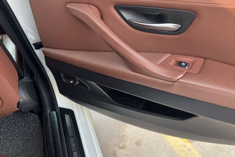 Used BMW 5 Series 2014 520Li Elegant Model