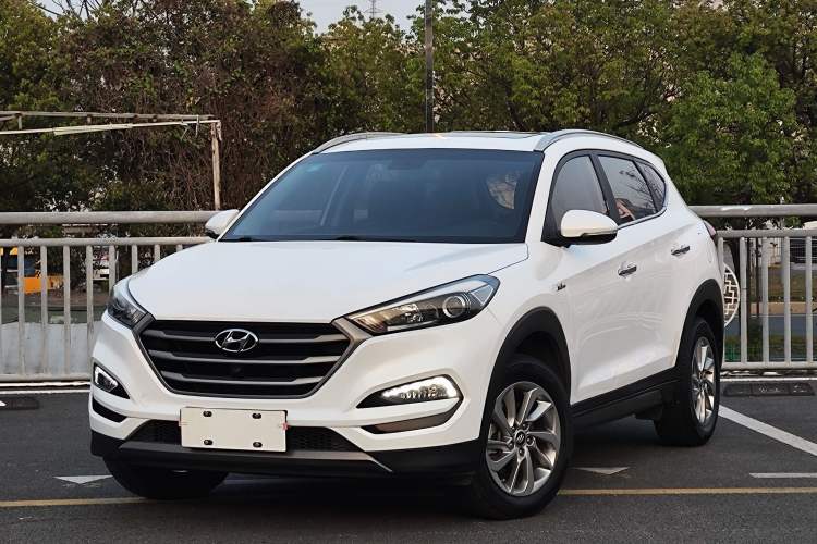 Used Hyundai Tucson 2015 1.6T Dual-Clutch Two-Wheel-Drive Smart Model